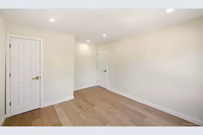 135 Whaley Street, Freeport, NY 11520 - Photo 31