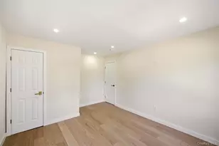 135 Whaley St, Freeport, NY 11520 - Photo 31