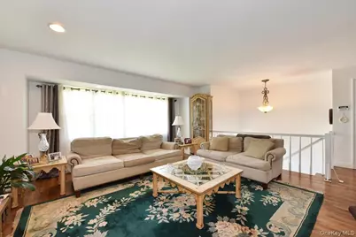 44 Peppermint Road, Commack, NY 11725 - Photo 7