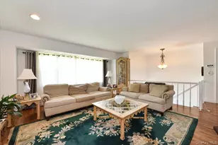 44 Peppermint Rd, Commack, NY 11725 - Photo 7