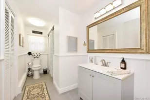 44 Peppermint Rd, Commack, NY 11725 - Photo 21