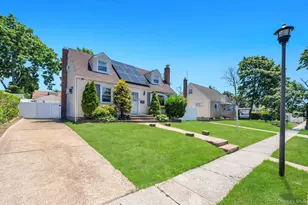 963 Ditmas Ave, Uniondale, NY 11553 - Photo 3
