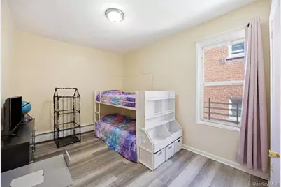 1127 Calhoun Avenue, Bronx, NY 10465 - Photo 15