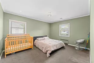 67 Raymond Pl, Hewlett, NY 11557 - Photo 31