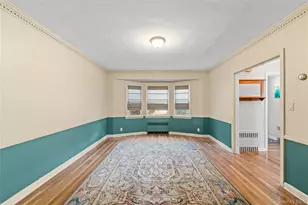 67 Raymond Pl, Hewlett, NY 11557 - Photo 13