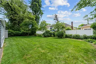 67 Raymond Pl, Hewlett, NY 11557 - Photo 39