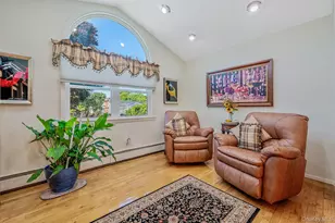27 Jasmine Ln, Kings Park, NY 11754 - Photo 19
