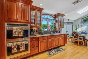 27 Jasmine Ln, Kings Park, NY 11754 - Photo 7
