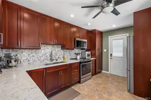 41 Andrew Ln, Levittown, NY 11756 - Photo 11