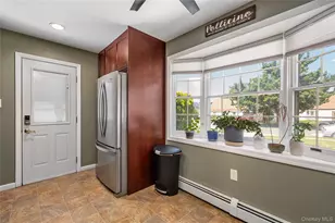 41 Andrew Ln, Levittown, NY 11756 - Photo 13