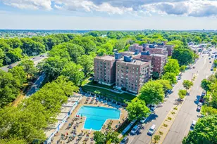 226-26 Union Turnpike, Oakland Gardens, NY 11364 - Photo 19