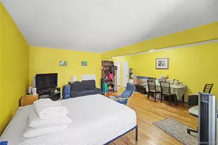 226-26 Union Turnpike, Oakland Gardens, NY 11364 - Photo 11