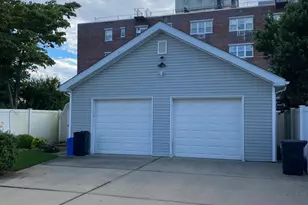18 Temple St, Williston Park, NY 11596 - Photo 9