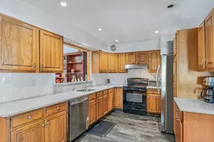 1015 Ocean Ave, Bay Shore, NY 11706 - Photo 9