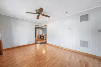1015 Ocean Avenue, Bay Shore, NY 11706 - Photo 7