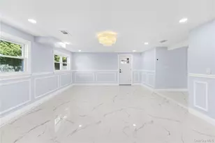 1059 Denton Ave, Manhasset Hills, NY 11040 - Photo 35