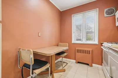 40 Lawrence Drive #A, White Plains, NY 10603 - Photo 7