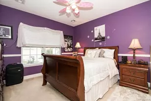 26 Woodstork Dr, Mount Sinai, NY 11766 - Photo 15