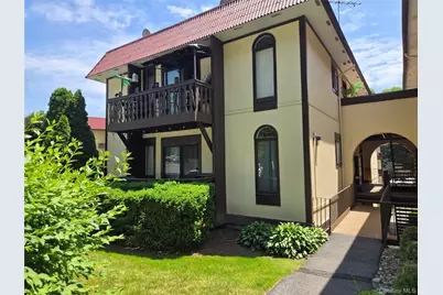 13 Granada Crescent #7, White Plains, NY 10603 - Photo 1