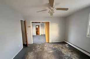 20 Church St, Howard Beach, NY 11414 - Photo 9