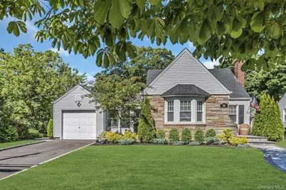 2544 Yorktown Street, Oceanside, NY 11572 - Photo 1
