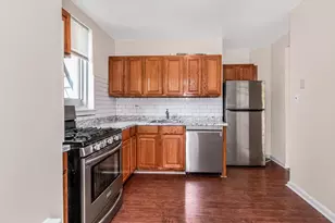 629 Kappock St, Bronx, NY 10463 - Photo 7