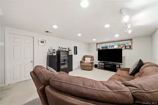 1853 Decatur Ave, North Bellmore, NY 11710 - Photo 31