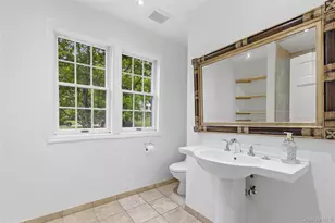 191 Beechmont Dr, New Rochelle, NY 10804 - Photo 27