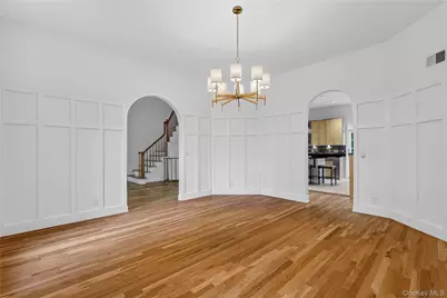 191 Beechmont Drive, New Rochelle, NY 10804 - Photo 7