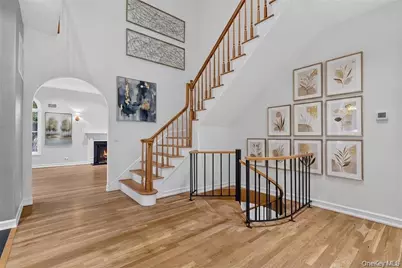191 Beechmont Drive, New Rochelle, NY 10804 - Photo 3