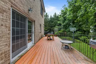 191 Beechmont Dr, New Rochelle, NY 10804 - Photo 47
