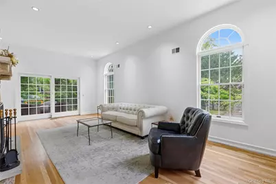 191 Beechmont Drive, New Rochelle, NY 10804 - Photo 15