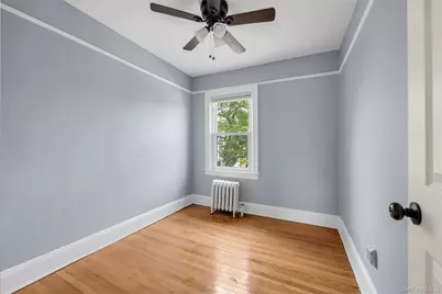 309 Marcellus Road, Mineola, NY 11501 - Photo 15