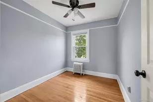 309 Marcellus Rd, Mineola, NY 11501 - Photo 15