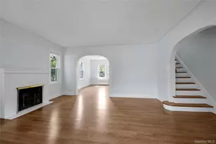 309 Marcellus Rd, Mineola, NY 11501 - Photo 3
