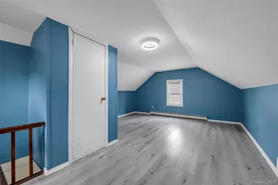 309 Marcellus Road, Mineola, NY 11501 - Photo 17