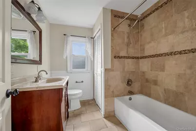 309 Marcellus Road, Mineola, NY 11501 - Photo 13