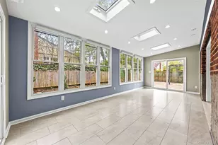 44 Bruce Ln, Westbury, NY 11590 - Photo 23