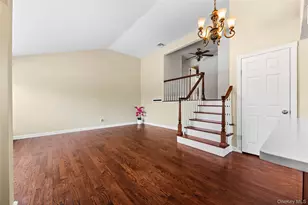 44 Bruce Ln, Westbury, NY 11590 - Photo 3