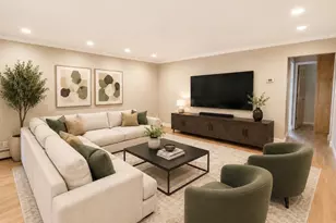 49 Richmond Blvd, Ronkonkoma, NY 11779 - Photo 5