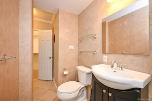 67-40 Yellowstone Blvd, Forest Hills, NY 11375 - Photo 15