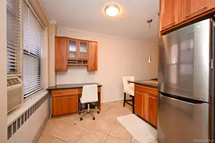 67-40 Yellowstone Blvd, Forest Hills, NY 11375 - Photo 11