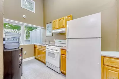 5 S Little Tor Road, New City, NY 10956 - Photo 7