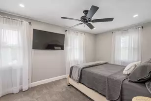 6 Marlboro Pl, Bellmore, NY 11710 - Photo 9