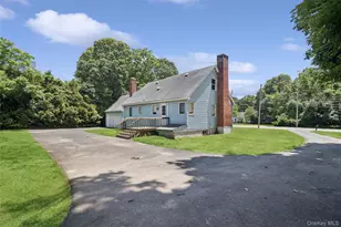 258 Route 25A, Wading River, NY 11792 - Photo 19