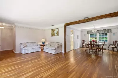92 Christian Avenue, Stony Brook, NY 11790 - Photo 5