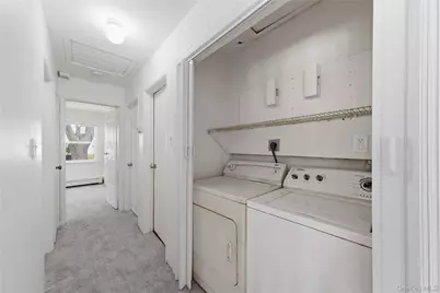 67 E End Avenue, Hicksville, NY 11801 - Photo 13