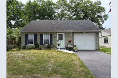 183 Kingston Drive, Ridge, NY 11961 - Photo 1