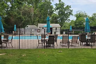 183 Kingston Dr, Ridge, NY 11961 - Photo 17