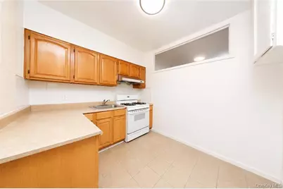 2326 E 19th Street, Brooklyn, NY 11229 - Photo 11